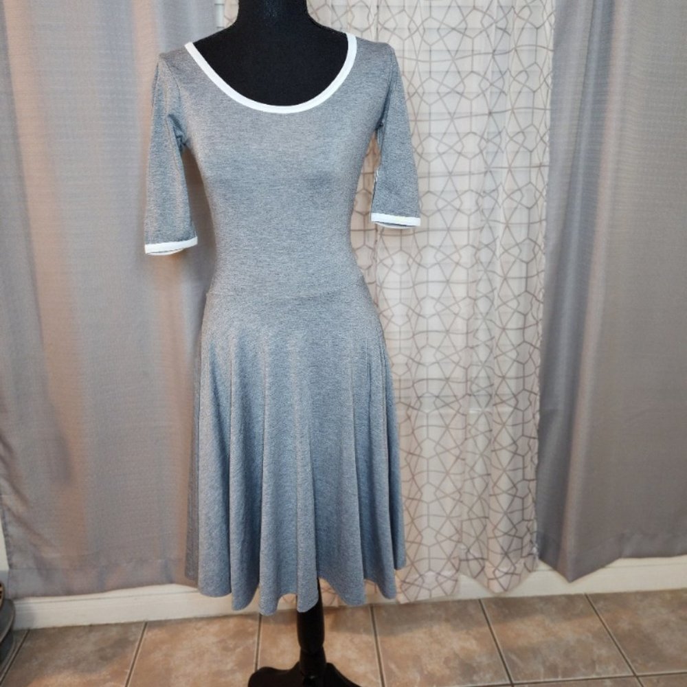 NWT LuLaRoe Nicole Ringer Dress XXS